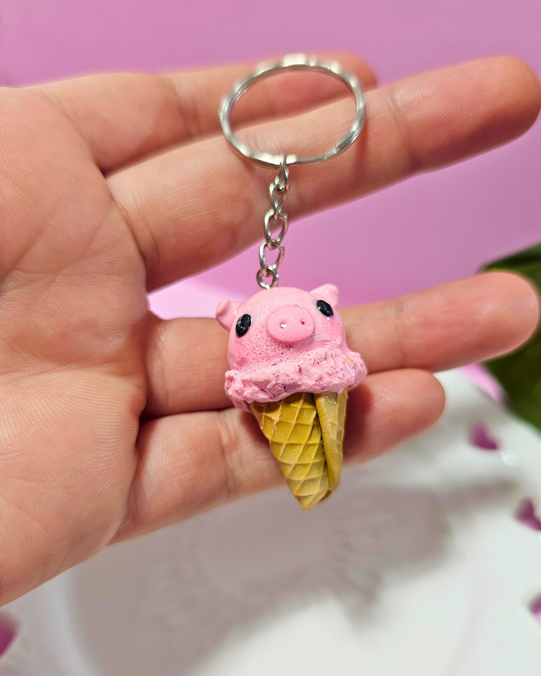 llavero Fresita Piggy Cone