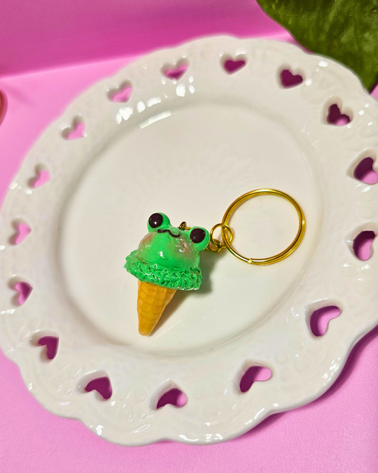 llavero Fresita Piggy Cone